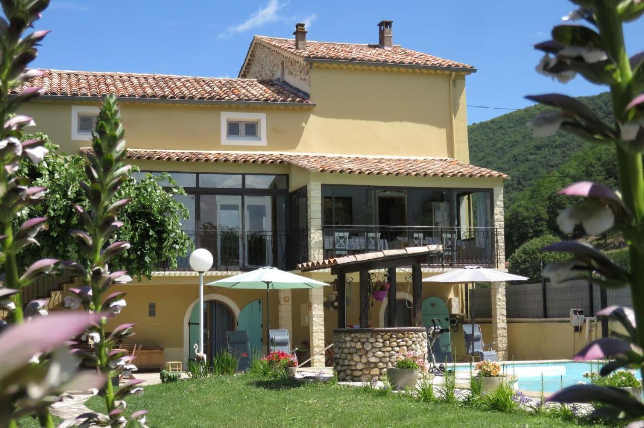 Besseges Au Grand Bonheur B&B 외부 사진