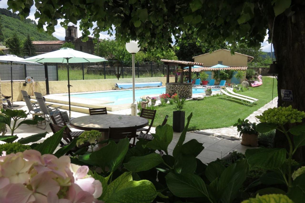 Besseges Au Grand Bonheur B&B 외부 사진