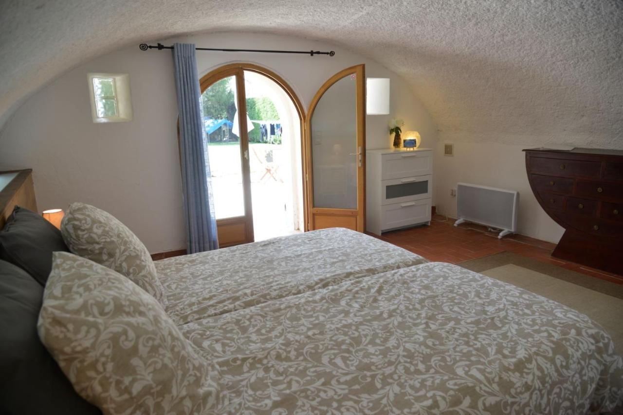 Besseges Au Grand Bonheur B&B 외부 사진