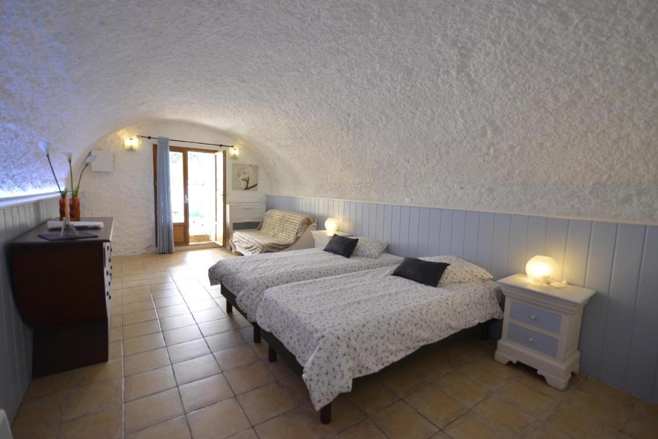 Besseges Au Grand Bonheur B&B 외부 사진